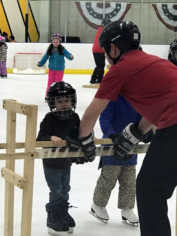 Ice Skating & Hockey (Learn to Skate) - 3